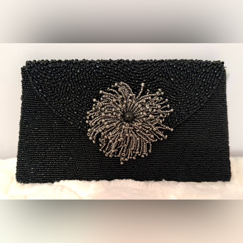Hand-made Elegant Black Beaded Clutch
